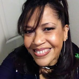 Meet your Posher, Katina